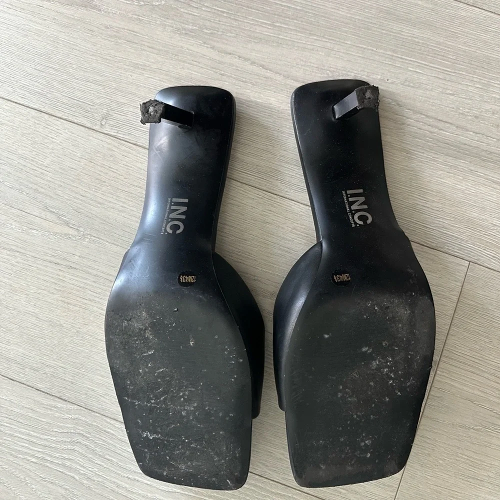 INC International Concepts Black Sandals with Open Back - Picture 3 of 5